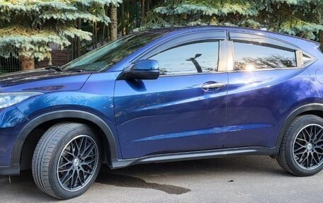 Honda Vezel, 2014 год, 1 690 000 рублей, 18 фотография