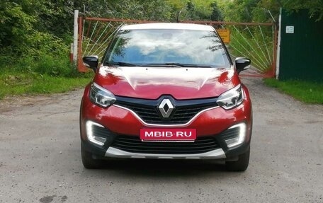 Renault Kaptur I рестайлинг, 2019 год, 1 750 000 рублей, 2 фотография