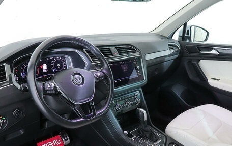 Volkswagen Tiguan II, 2019 год, 3 400 000 рублей, 12 фотография