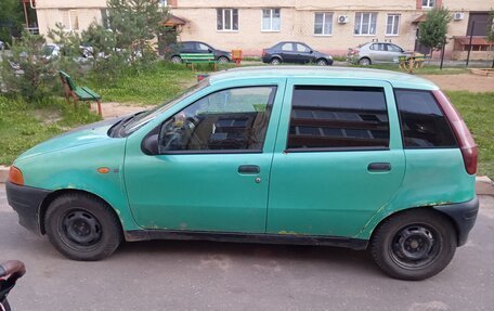 Fiat Punto III Punto Evo рестайлинг, 1998 год, 180 000 рублей, 3 фотография