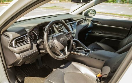 Toyota Camry, 2020 год, 3 150 000 рублей, 9 фотография