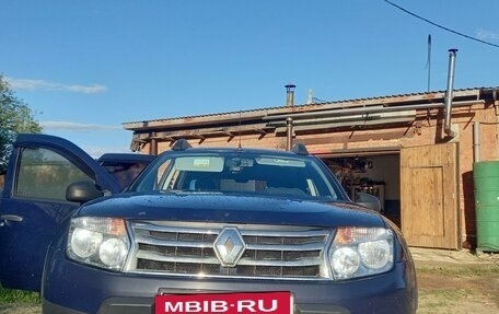 Renault Duster I рестайлинг, 2013 год, 900 000 рублей, 2 фотография