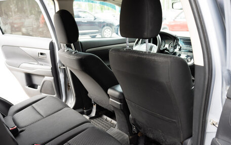 Mitsubishi Outlander III рестайлинг 3, 2012 год, 1 593 000 рублей, 29 фотография