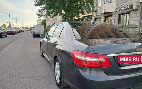 Mercedes-Benz E-Класс, 2011 год, 1 435 000 рублей, 5 фотография