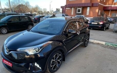 Toyota C-HR I рестайлинг, 2018 год, 2 499 000 рублей, 1 фотография