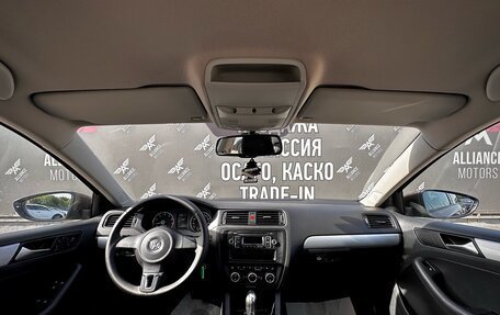 Volkswagen Jetta VI, 2012 год, 1 340 000 рублей, 15 фотография