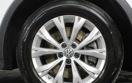 Volkswagen Tiguan II, 2017 год, 2 480 000 рублей, 15 фотография