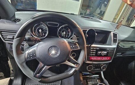 Mercedes-Benz M-Класс AMG, 2012 год, 2 950 000 рублей, 23 фотография