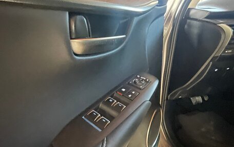 Lexus NX I, 2018 год, 3 550 000 рублей, 14 фотография