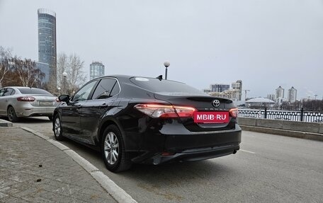 Toyota Camry, 2018 год, 2 499 000 рублей, 7 фотография