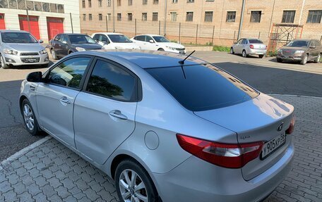 KIA Rio III рестайлинг, 2013 год, 760 000 рублей, 3 фотография