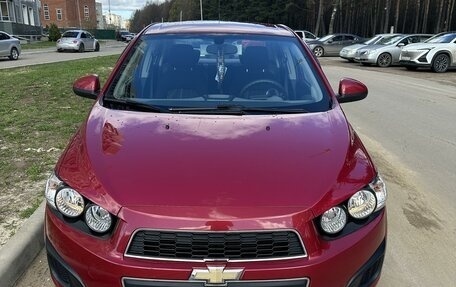 Chevrolet Aveo III, 2013 год, 1 000 000 рублей, 2 фотография