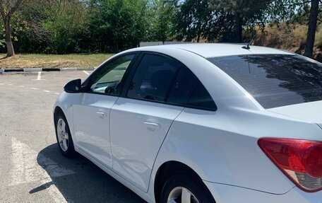 Chevrolet Cruze II, 2013 год, 860 000 рублей, 3 фотография