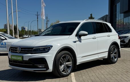Volkswagen Tiguan II, 2018 год, 2 950 000 рублей, 3 фотография