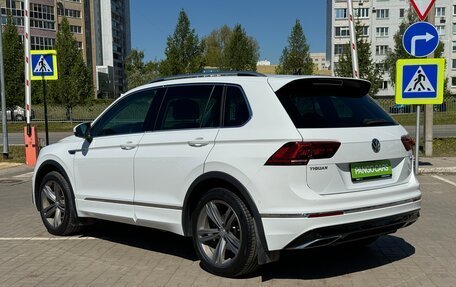 Volkswagen Tiguan II, 2018 год, 2 950 000 рублей, 5 фотография