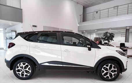 Renault Kaptur I рестайлинг, 2018 год, 1 850 000 рублей, 4 фотография