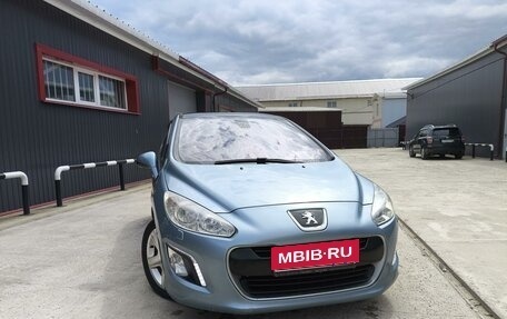 Peugeot 308 II, 2011 год, 735 000 рублей, 2 фотография