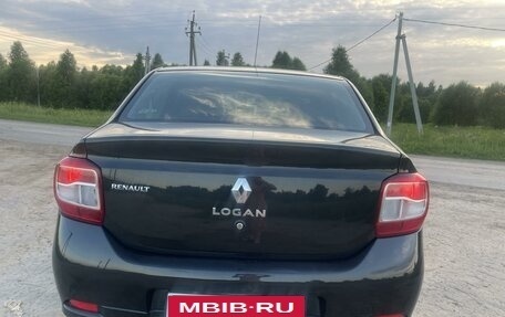 Renault Logan II, 2017 год, 1 050 000 рублей, 5 фотография