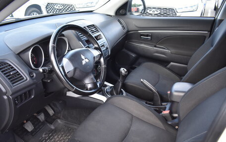 Mitsubishi ASX I рестайлинг, 2011 год, 999 000 рублей, 8 фотография