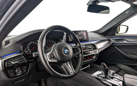 BMW 5 серия, 2021 год, 4 990 000 рублей, 15 фотография