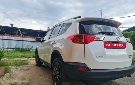 Toyota RAV4, 2014 год, 2 430 000 рублей, 7 фотография