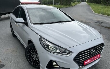 Hyundai Sonata VII, 2018 год, 1 990 000 рублей, 1 фотография