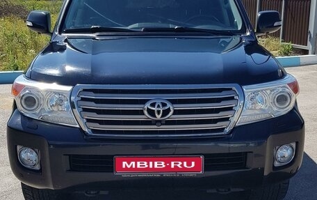 Toyota Land Cruiser 200, 2014 год, 5 150 000 рублей, 1 фотография