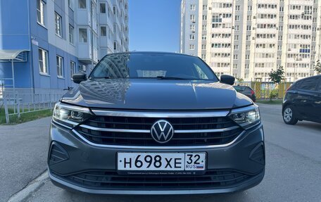 Volkswagen Polo VI (EU Market), 2020 год, 1 650 000 рублей, 3 фотография