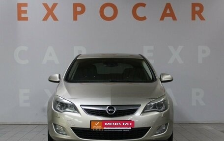 Opel Astra J, 2011 год, 850 000 рублей, 2 фотография
