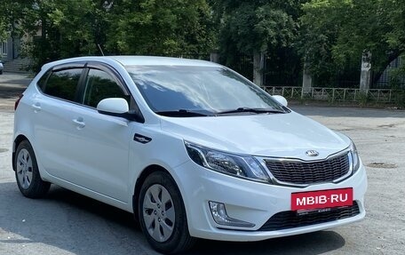 KIA Rio III рестайлинг, 2014 год, 1 020 000 рублей, 2 фотография