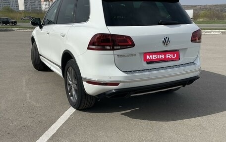 Volkswagen Touareg III, 2017 год, 4 500 000 рублей, 4 фотография