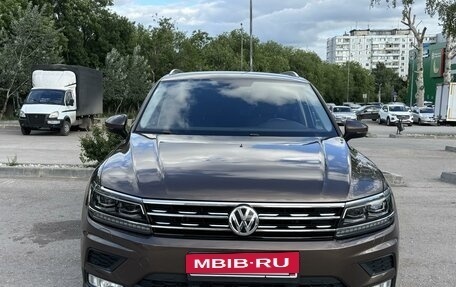 Volkswagen Tiguan II, 2017 год, 2 600 000 рублей, 4 фотография