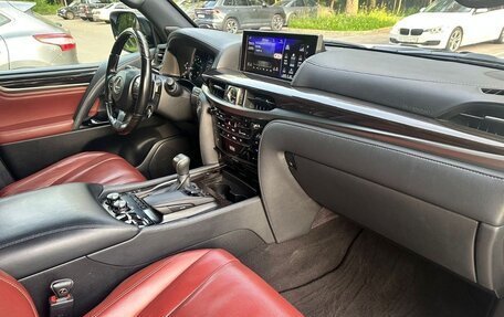 Lexus LX III, 2018 год, 10 500 000 рублей, 6 фотография