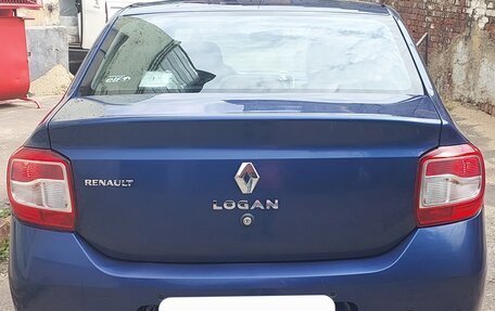 Renault Logan II, 2018 год, 1 230 000 рублей, 4 фотография
