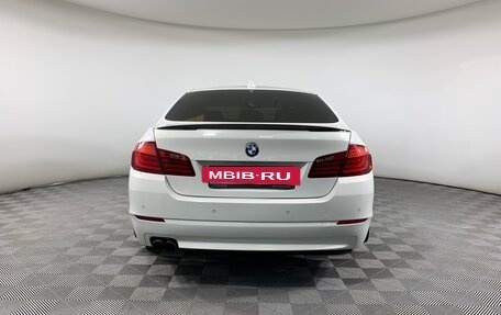 BMW 5 серия, 2012 год, 1 780 000 рублей, 6 фотография