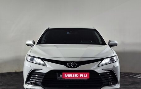 Toyota Camry, 2021 год, 3 429 874 рублей, 2 фотография