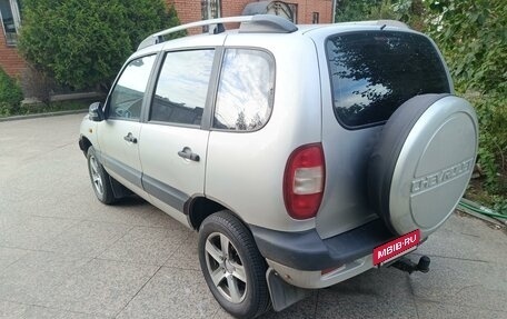 Chevrolet Niva I рестайлинг, 2003 год, 690 000 рублей, 5 фотография