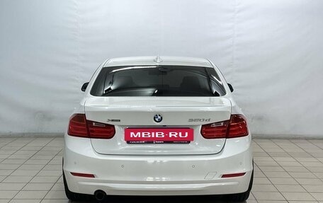 BMW 3 серия, 2013 год, 1 879 000 рублей, 6 фотография