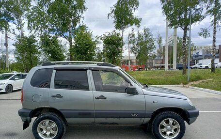 Chevrolet Niva I рестайлинг, 2008 год, 373 800 рублей, 4 фотография