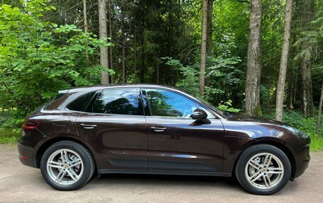 Porsche Macan I рестайлинг, 2015 год, 3 900 000 рублей, 2 фотография