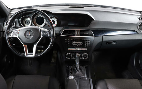 Mercedes-Benz C-Класс, 2011 год, 1 573 000 рублей, 12 фотография