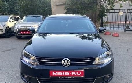 Volkswagen Jetta III, 2014 год, 775 000 рублей, 1 фотография