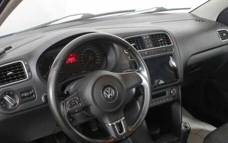 Volkswagen Polo VI (EU Market), 2011 год, 550 000 рублей, 13 фотография