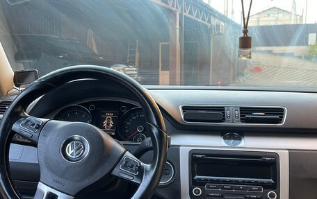 Volkswagen Passat B7, 2014 год, 1 635 000 рублей, 14 фотография