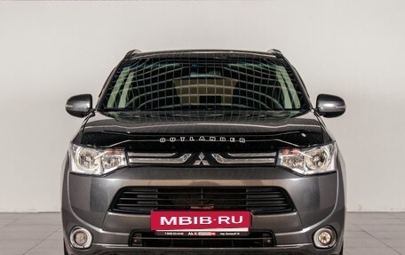Mitsubishi Outlander III рестайлинг 3, 2013 год, 1 519 720 рублей, 3 фотография
