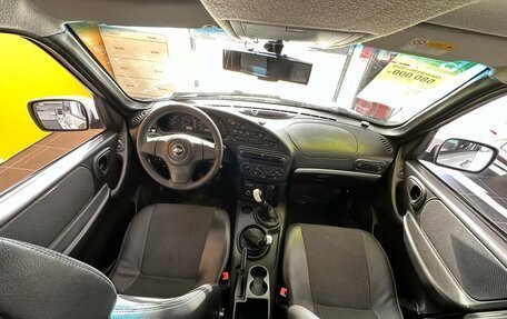 Chevrolet Niva I рестайлинг, 2013 год, 591 990 рублей, 10 фотография