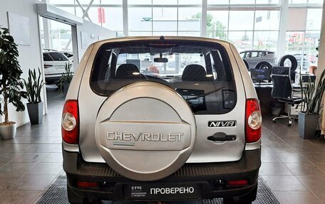 Chevrolet Niva I рестайлинг, 2011 год, 567 100 рублей, 6 фотография