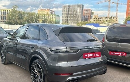 Porsche Cayenne III, 2018 год, 8 200 000 рублей, 2 фотография