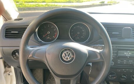 Volkswagen Jetta VI, 2015 год, 1 210 000 рублей, 14 фотография