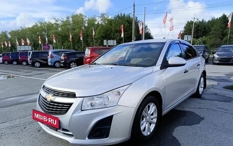 Chevrolet Cruze II, 2013 год, 844 995 рублей, 3 фотография